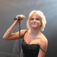 Pixie Lott at 2011 Blackpool Illuminations Swtich-On Concert | Picture 69420